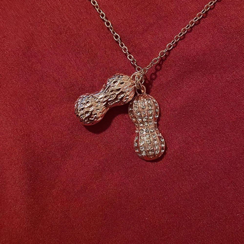 Necklace - Picture 5 of 7